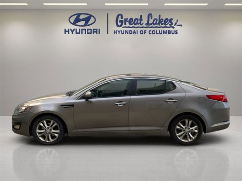 Used 2013 Kia Optima EX image 2