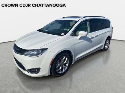 Used 2020 Chrysler Pacifica Touring-L Plus w/ Tire & Wheel Group
