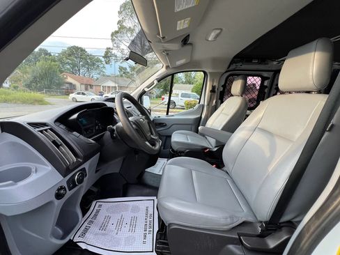 Used 2018 Ford Transit 250 148 Low Roof RWD image 11