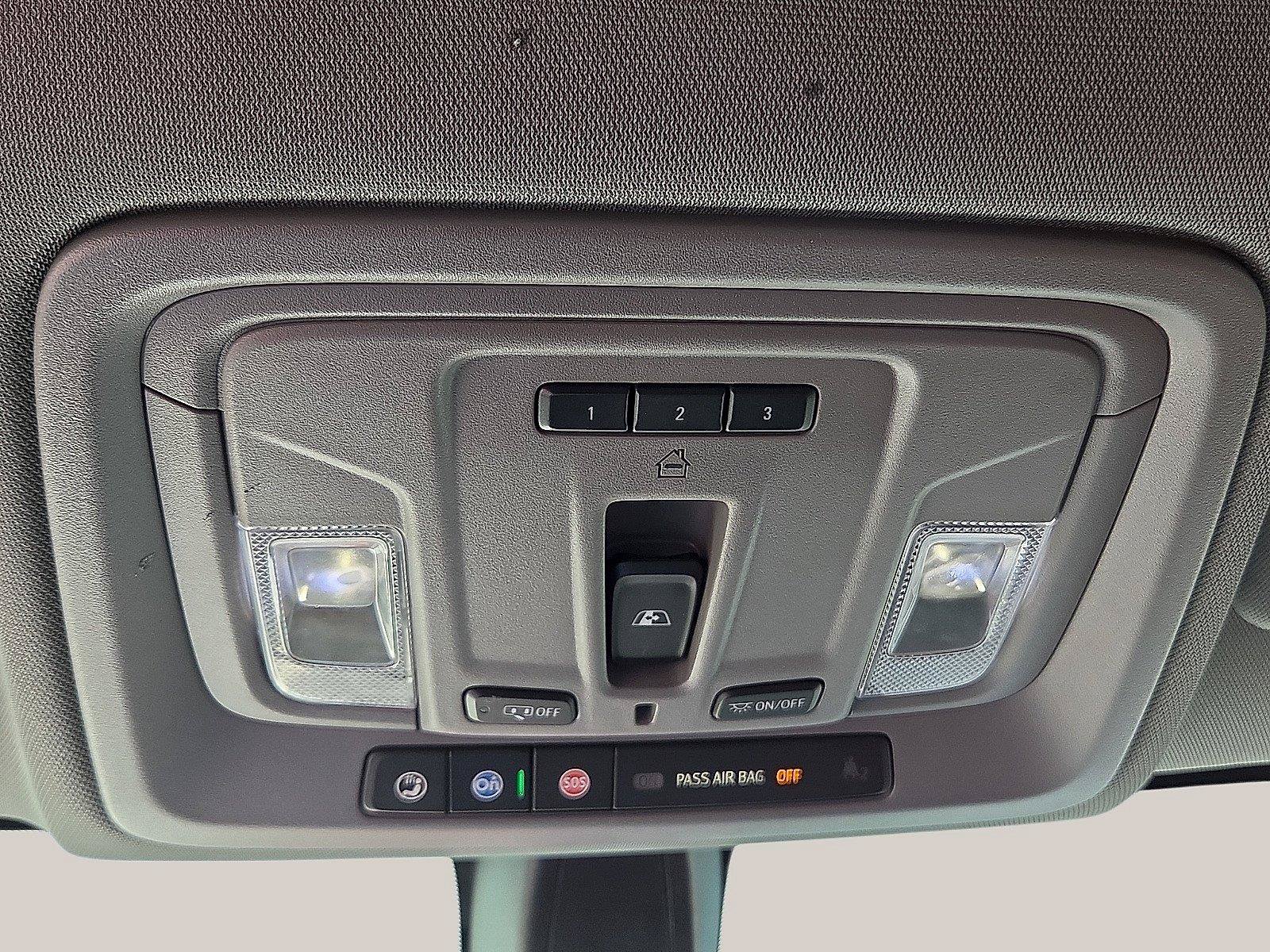 Used 2021 Chevrolet Silverado 1500 LT Trail Boss w/ Convenience Package II AWD/4WD image 24