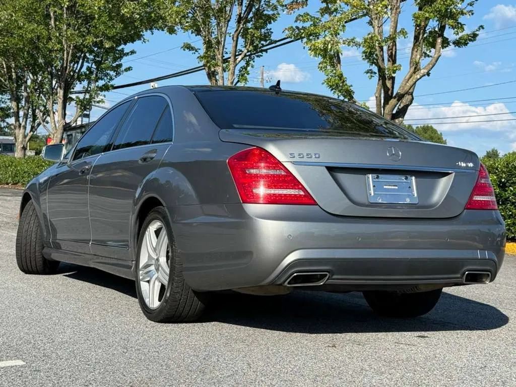 Used 2012 Mercedes-Benz S 550 4MATIC image 5