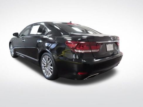 Used 2013 Lexus LS 460 L image 3