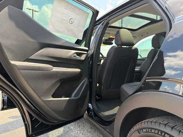 New 2027 Chevrolet Bolt RS w/ Super Cruise Package FWD image 36