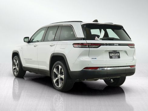 Used 2023 Jeep Grand Cherokee 4WD 4xe w/ Luxury Tech Group II image 3