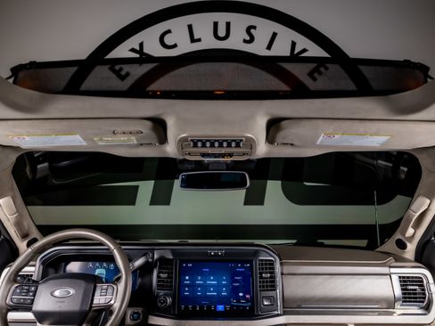 Used 2026 Ford F350 Platinum w/ Platinum Plus Package image 9