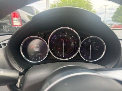 Used 2019 MAZDA MX-5 Miata RF Club image 4