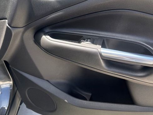 Used 2015 Ford Escape Titanium FWD image 26