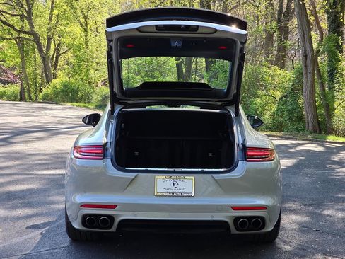Used 2020 Porsche Panamera 4S image 69