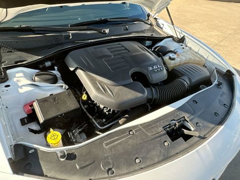 Used 2018 Dodge Charger SXT Plus w/ Quick Order Package 29J image 25