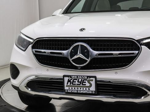 Used 2023 Mercedes-Benz GLC 300 4MATIC image 8