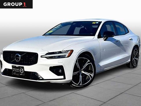 Certified 2024 Volvo S60 B5 Ultimate image 1