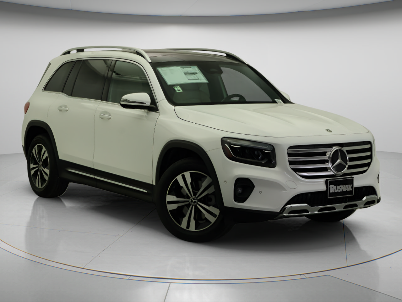 New 2026 Mercedes-Benz GLB 250 image 13