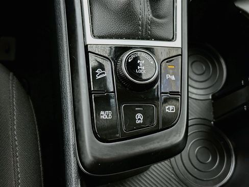 Used 2024 Kia Sportage LX AWD/4WD image 19