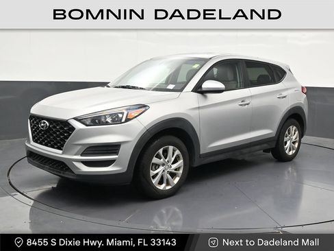 Used 2021 Hyundai Tucson SE FWD image 1