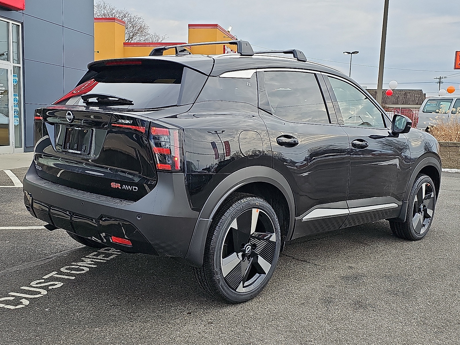 New 2026 Nissan Kicks SR w/ Cold Weather Package AWD/4WD image 4