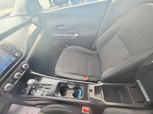 Used 2024 Nissan Kicks SV w/ Interior Electronics Package FWD image 25