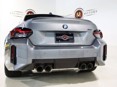 Used 2025 BMW M2 w/ Lighting Package RWD image 37