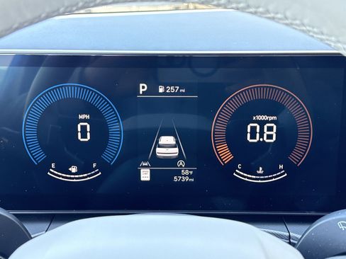 Used 2026 Hyundai Santa Fe SE image 21