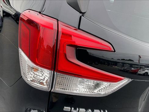 Used 2023 Subaru Forester Premium image 31