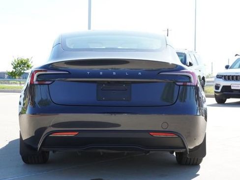 Used 2025 Tesla Model 3 Long Range RWD image 8