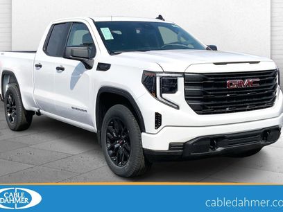 New 2025 GMC Sierra 1500 Pro w/ Graphite Edition