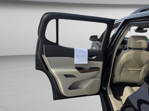 Used 2019 GMC Acadia Denali w/ Technology Package image 35