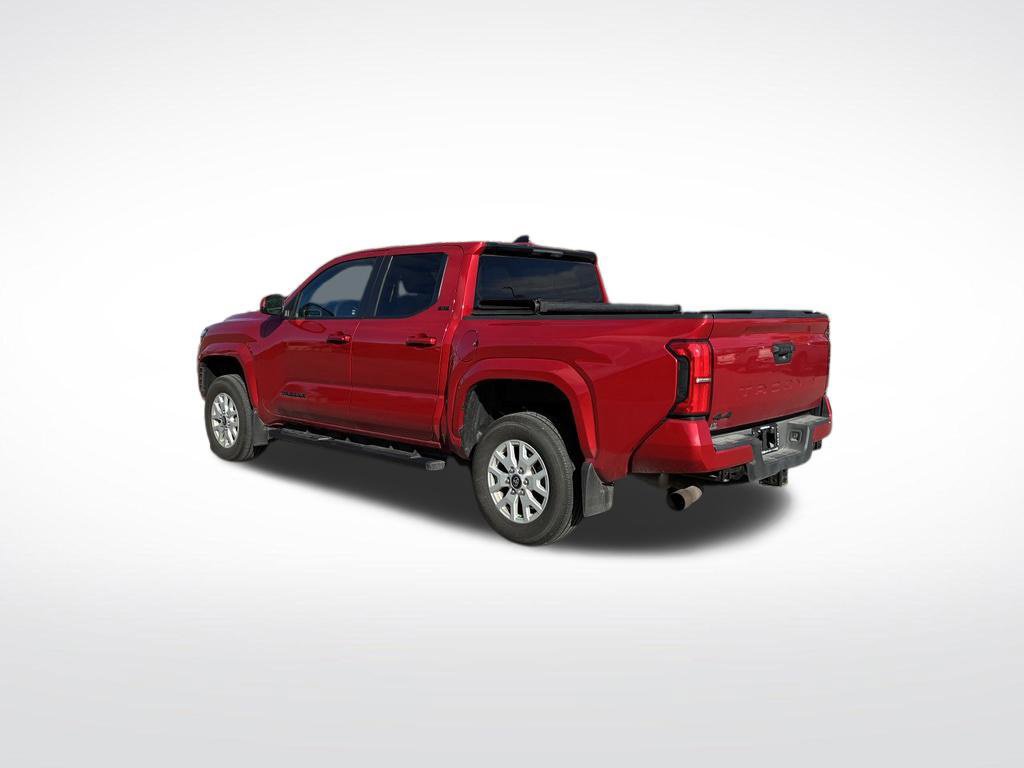 Used 2025 Toyota Tacoma SR5 AWD/4WD image 3