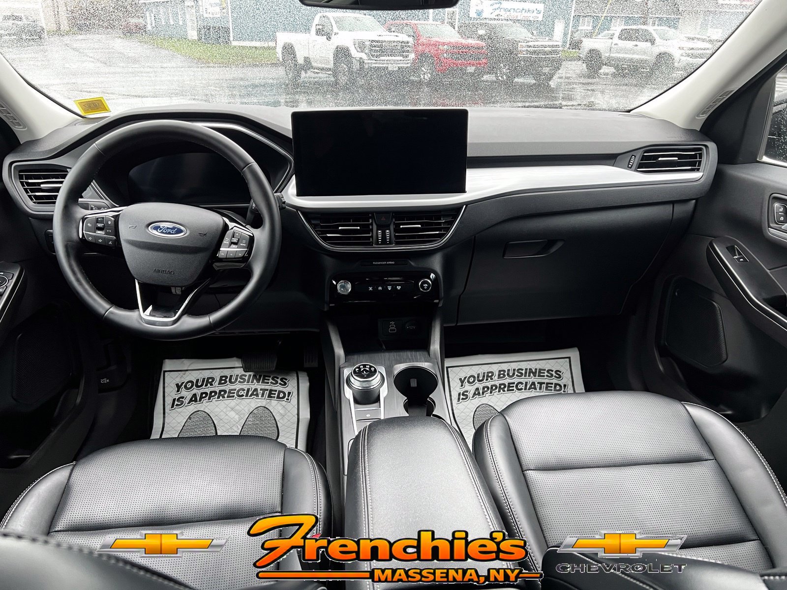 Used 2025 Ford Escape Platinum AWD/4WD image 10
