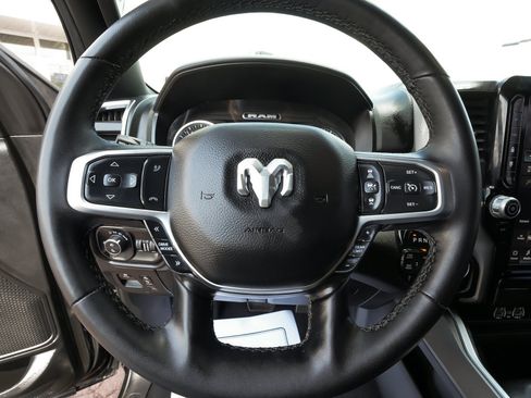 Used 2025 RAM 1500 Big Horn AWD/4WD image 19