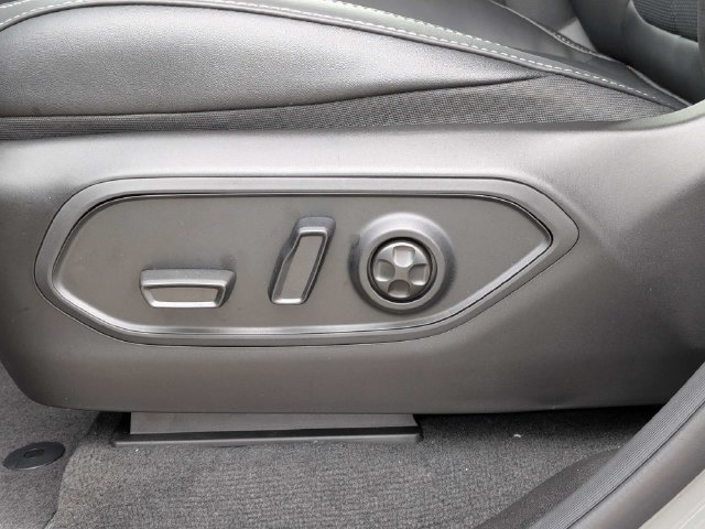 New 2027 Jeep Grand Cherokee Limited AWD/4WD image 22