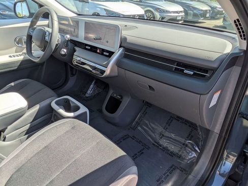 Certified 2024 Hyundai Ioniq 5 SEL image 30