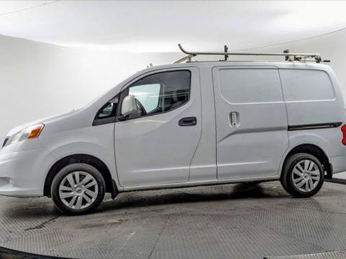 Used 2015 Nissan NV200 SV w/ Technology Package image 3