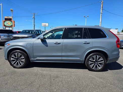 Used 2021 Volvo XC90 T8 Inscription Expression w/ Protection Package Premier AWD/4WD image 9