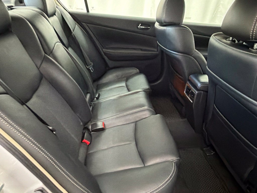 Used 2011 Nissan Maxima 3.5 SV w/ Sport Pkg FWD image 26