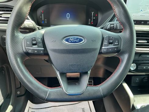 Certified 2023 Ford Escape ST-Line w/ Tech Pack #1 FWD image 39