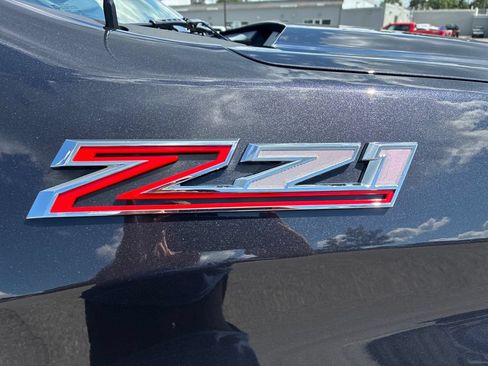 Used 2023 Chevrolet Silverado 1500 LT w/ Z71 Off-Road Package AWD/4WD image 26