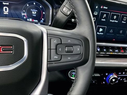 Used 2025 GMC Sierra 2500 SLT w/ SLT Convenience Package image 26