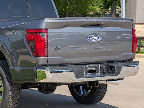 New 2025 Ford F150 XLT w/ Equipment Group 302A MID image 7