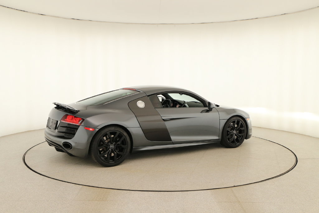 Used 2011 Audi R8 V10 AWD/4WD image 7