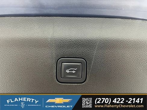 Used 2023 Buick Enclave Essence w/ Experience Buick Package FWD image 20