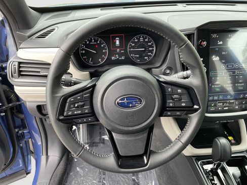 Used 2026 Subaru Forester Premium AWD/4WD image 12
