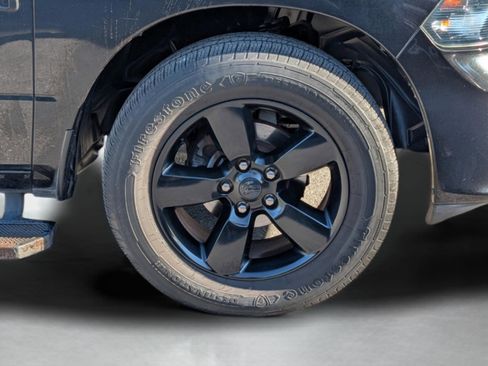 Used 2018 RAM 1500 Express w/ Express Value Package image 37