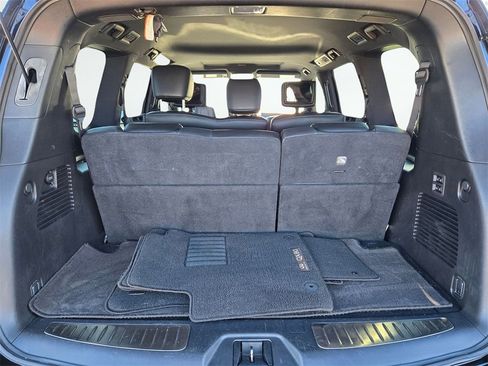 Used 2022 INFINITI QX80 Sensory w/ Cargo Package image 9