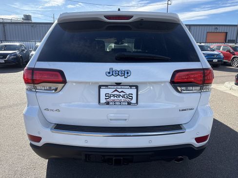 Used 2022 Jeep Grand Cherokee Limited image 4