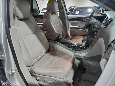 Used 2015 Buick Enclave Leather FWD image 13