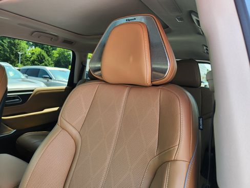 Certified 2025 INFINITI QX80 Sensory AWD/4WD image 11