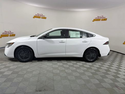 New 2026 Nissan Sentra SV w/ SV Convenience Package image 2