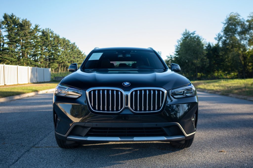 Used 2022 BMW X3 xDrive30i w/ Premium Package 2 AWD/4WD image 2