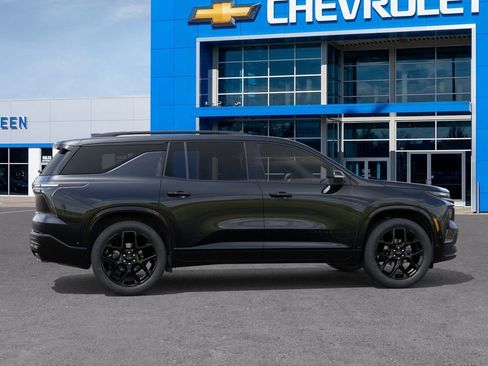 New 2026 Chevrolet Traverse RS w/ LPO, Floor Liner Package AWD/4WD image 5