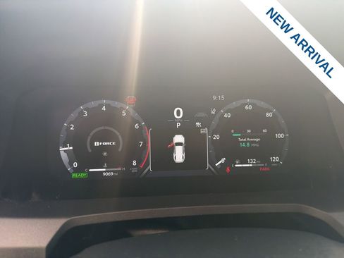 Used 2025 Toyota 4Runner Trailhunter image 6